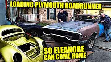 Loading Plymouth Roadrunner - Eleanore VW Beetle Midday Q&A 149